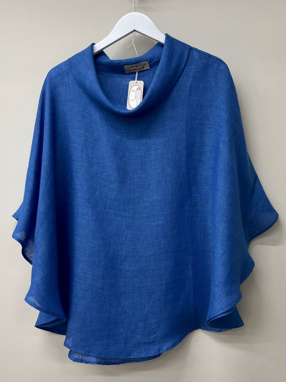 Blusa arrotondata 100% Lino