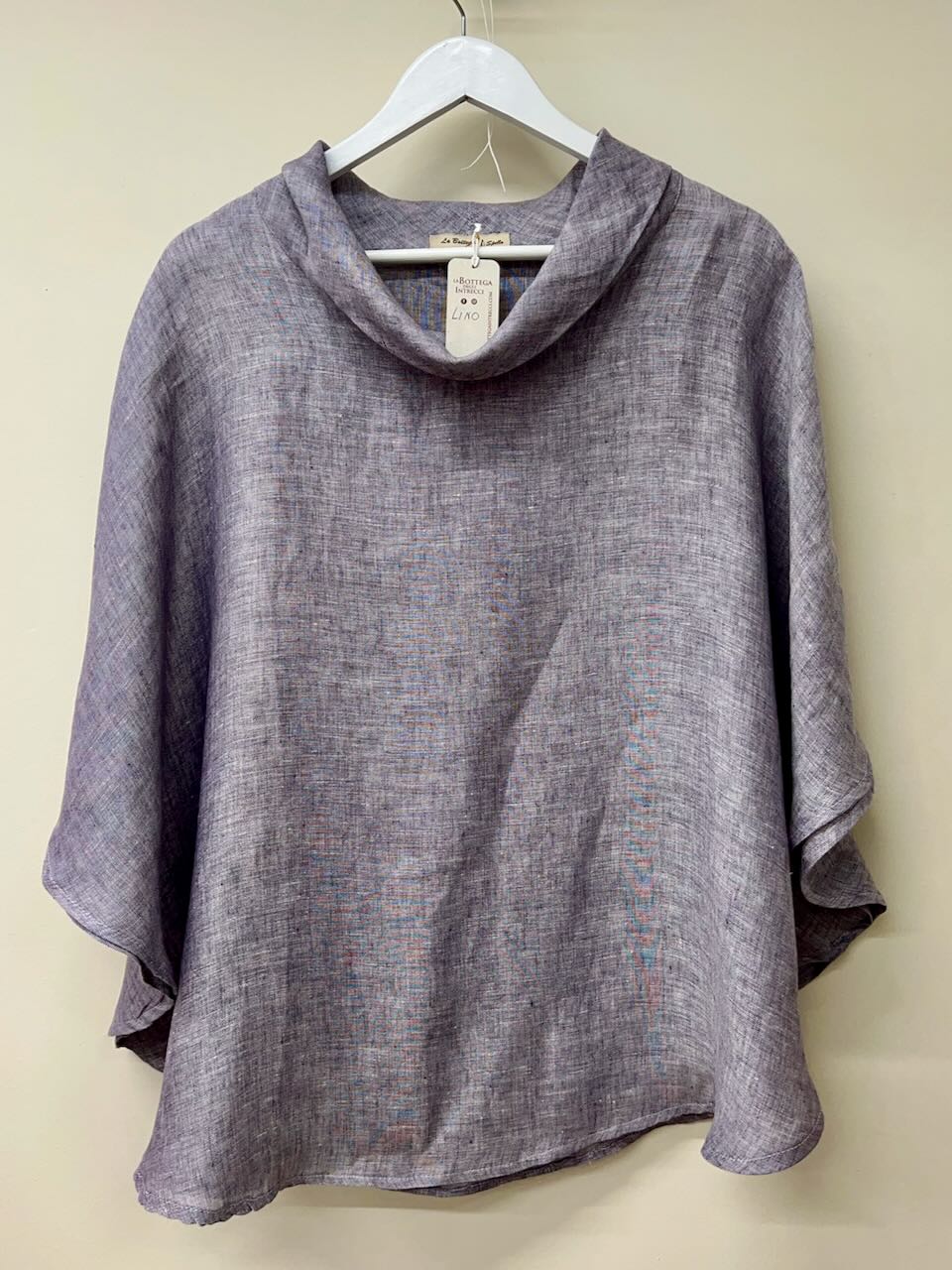 Blusa arrotondata 100% Lino