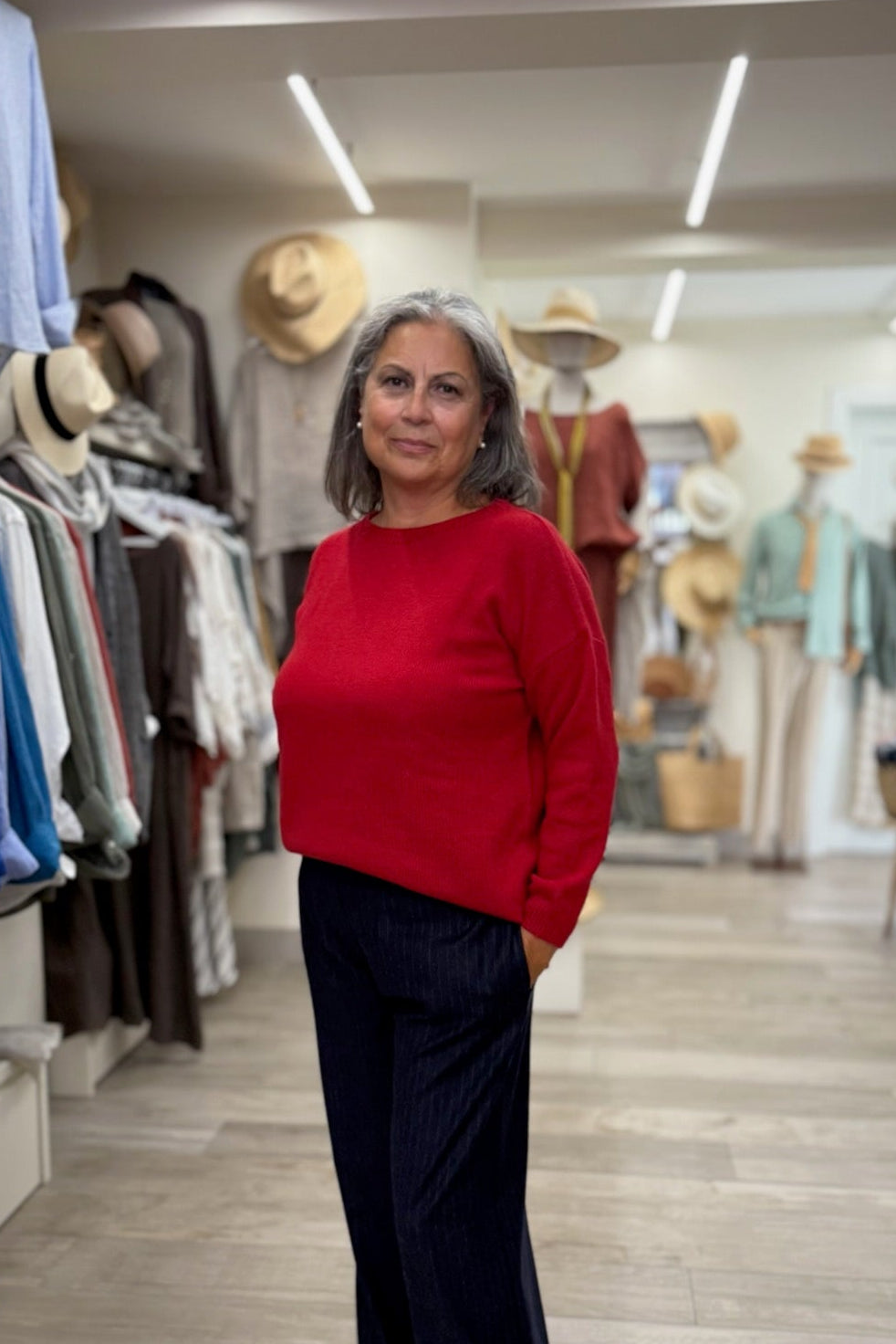 Maglia in cashmere rigenerato - scollo a barca