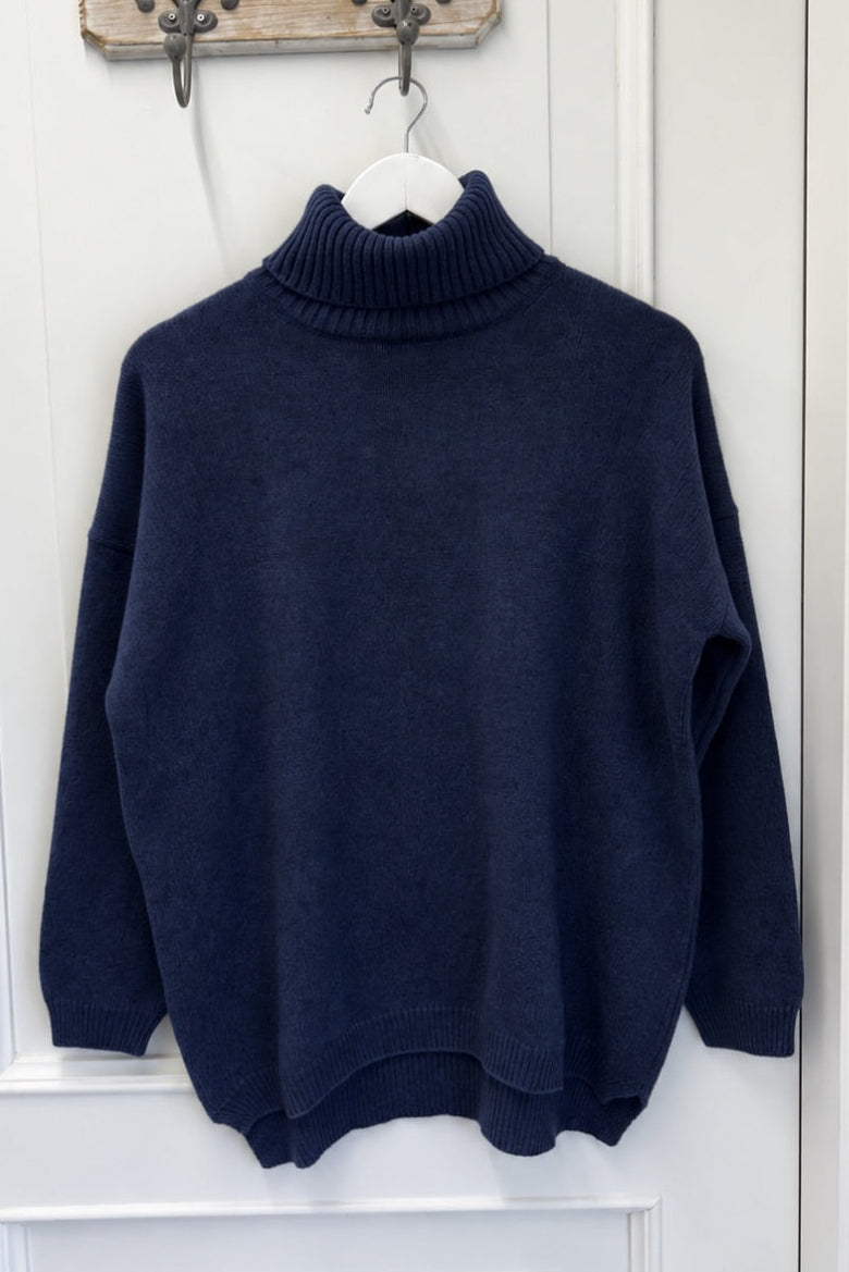Maglia in cashmere rigenerato - collo alto