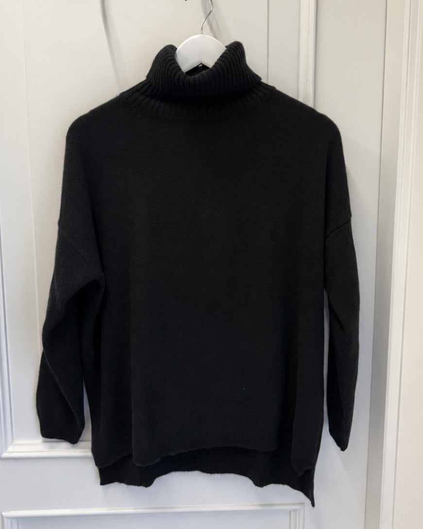 Maglia in cashmere rigenerato - collo alto
