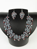 Tatting Gray and red pearls set