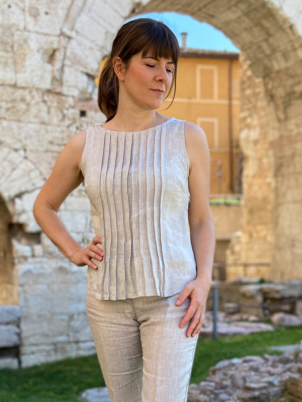 100% Linen pleated top